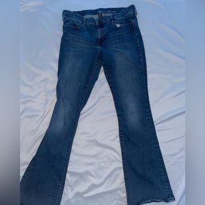 Vintage gap flare legged jeans dark wash